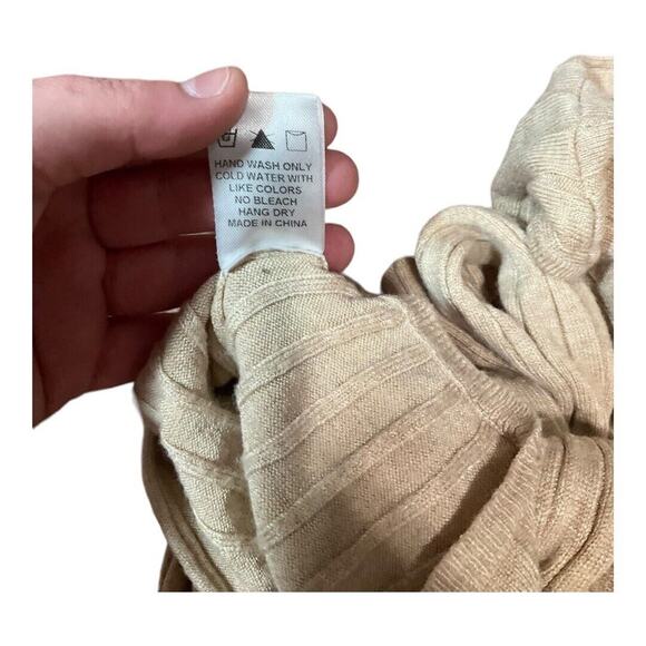 Dress Forum Top Women Medium Beige - Picture 7 of 7